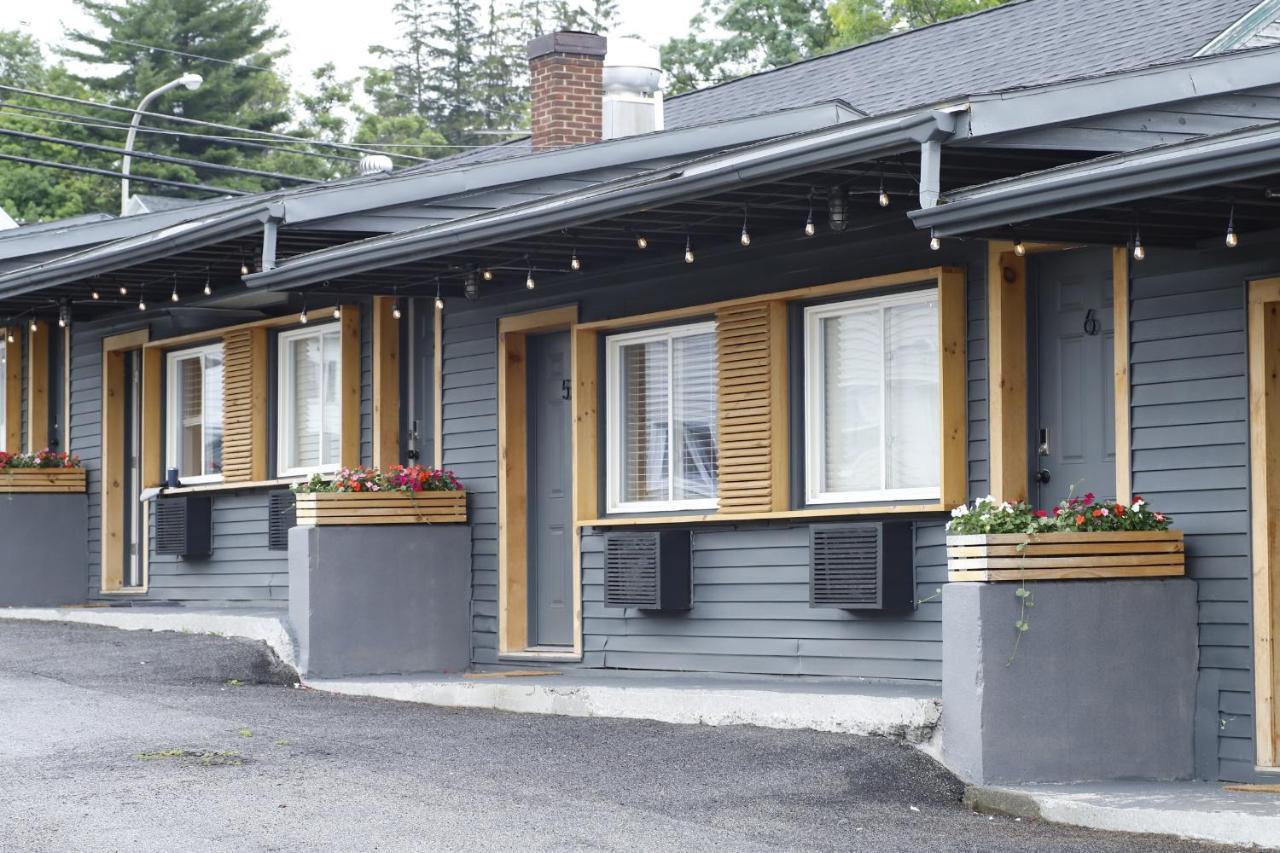 The Vine On Main Motel Stamford Exterior foto